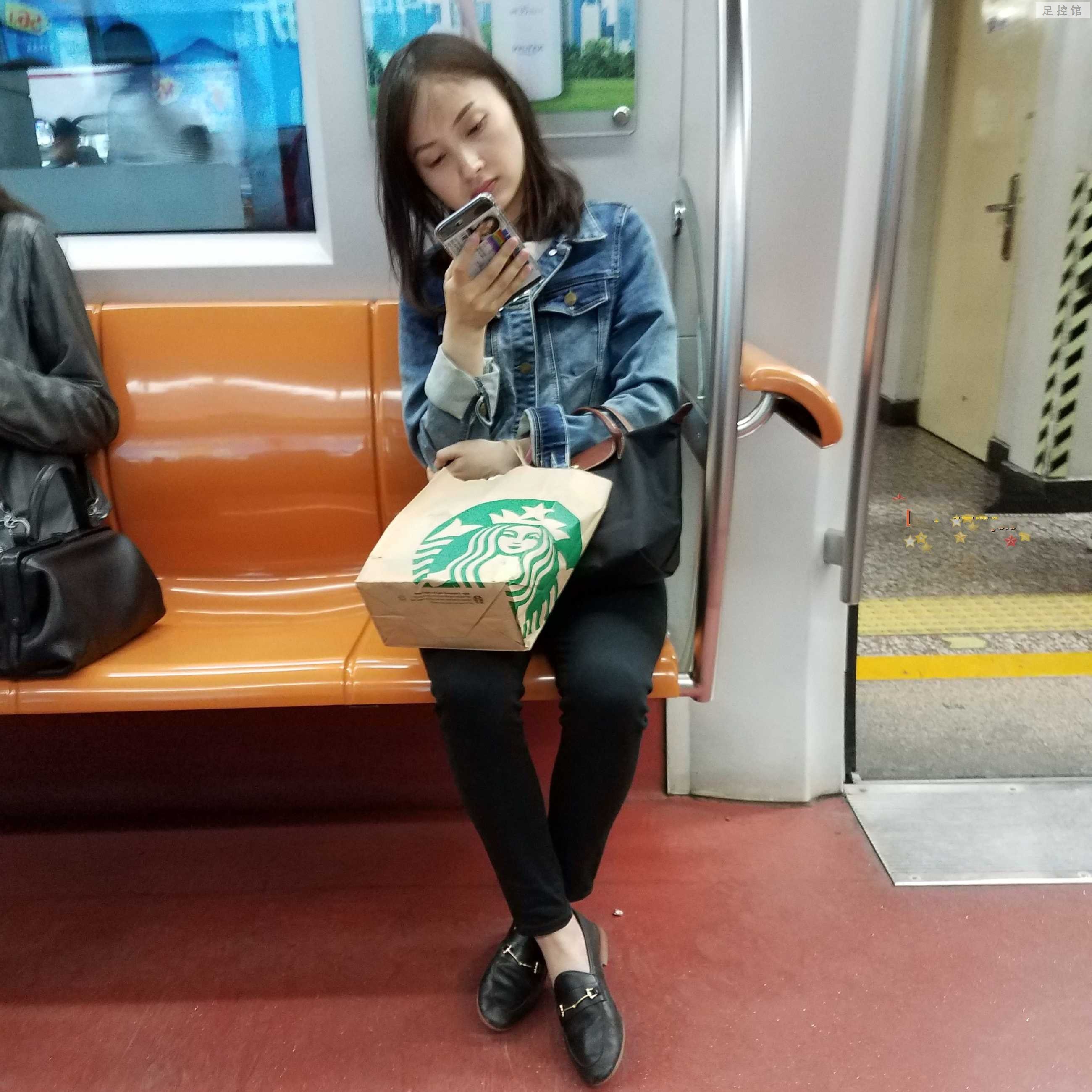 095449c9gwly22geyiy99w.jpg